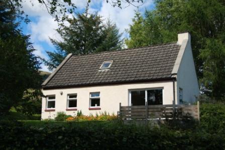 Stronchullin Cottages Cowal, Argyll Holiday Cottages near Dunoon Argyll